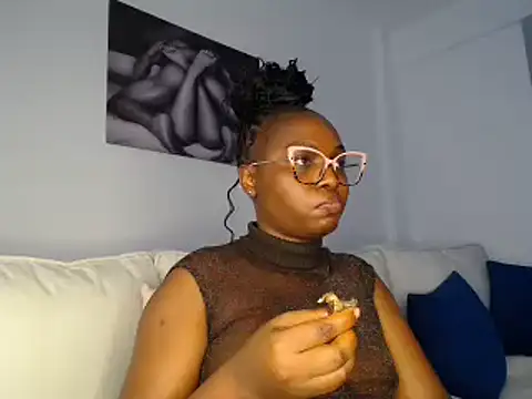 Pretty Liya08 online show from February 28, 2025, 1:14 pm