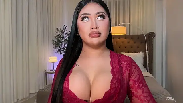 Snapshot of Your_Majesty_Tyra chatting on September 15, 2025, 4:34 am Your Majesty Tyra online show from September 15, 2025, 4:34 am