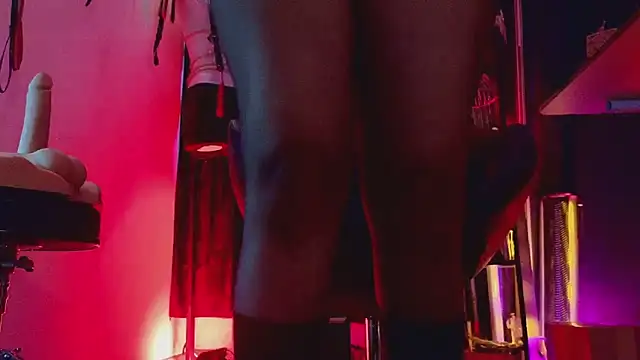 PerlaDivaio online show from February 11, 2026, 11:59 am