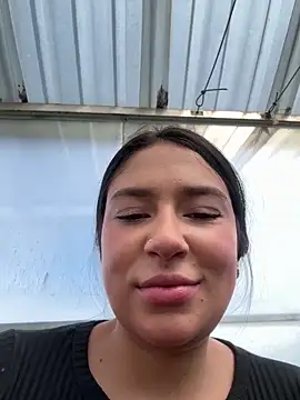 dayra angels online show from April 18, 2026, 7:18 pm