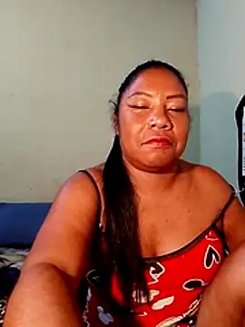 Snapshot of rosmery-navarro chatting on February 26, 2026, 7:40 am rosmery-navarro online show from February 26, 2026, 7:40 am