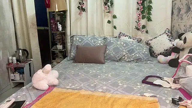 Snapshot of mahimagicdoll_DESI chatting on September 27, 2025, 9:36 am mahimagicdoll DESI online show from September 27, 2025, 9:36 am