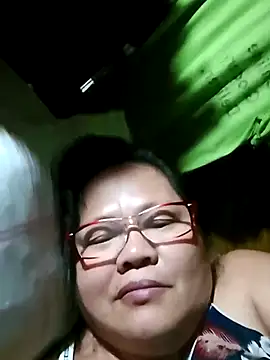 Chubbysweetmom online show from February 27, 2025, 9:04 pm