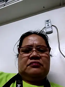 Chubbysweetmom online show from January 13, 2026, 9:03 am