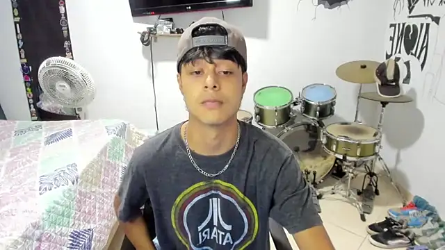 Zack falcon online show from October 18, 2025, 3:31 am