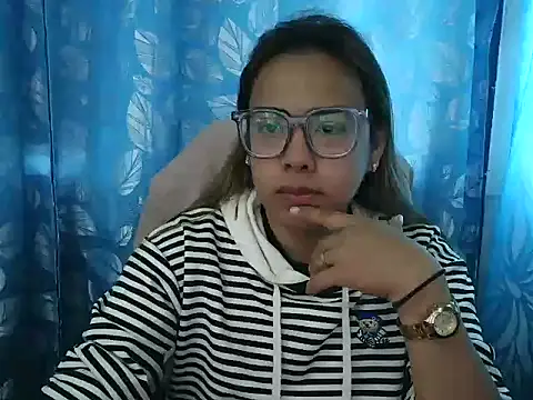 Snapshot of Your_PrettyGirlxxx chatting on February 21, 2026, 1:17 am Your PrettyGirlxxx online show from February 21, 2026, 1:17 am