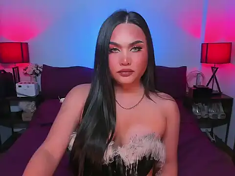 Snapshot of Jh3na chatting on January 5, 2025, 12:09 am Jh3na online show from January 5, 2025, 12:09 am