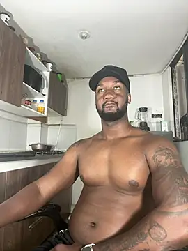 blackdrey18 online show from February 5, 2025, 1:54 pm