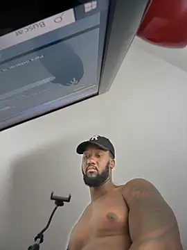 blackdrey18 online show from December 4, 2025, 12:25 pm