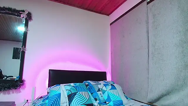 Snapshot of yesie_hot chatting on January 26, 2025, 12:05 am yesie hot online show from January 26, 2025, 12:05 am