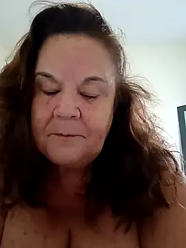 Snapshot of Yaya_Mineira chatting on January 9, 2025, 9:59 am Yaya Mineira online show from January 9, 2025, 9:59 am