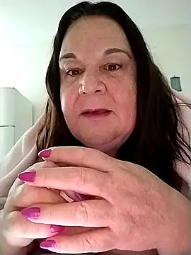 Snapshot of Yaya_Mineira chatting on October 5, 2025, 10:24 am Yaya Mineira online show from October 5, 2025, 10:24 am