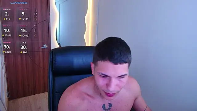 Snapshot of harrisoncuper chatting on June 16, 2026, 9:50 pm harrisoncuper online show from June 16, 2026, 9:50 pm