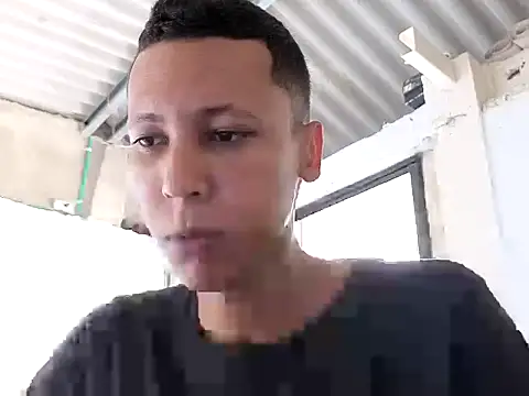 Snapshot of EL-CHICLE-TV chatting on October 14, 2025, 6:31 pm EL-CHICLE-TV online show from October 14, 2025, 6:31 pm