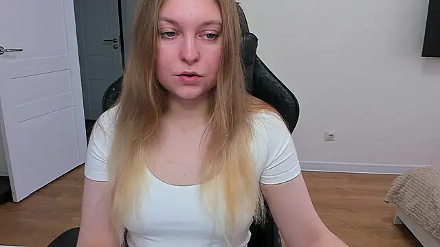 Snapshot of stacy_miracle chatting on February 5, 2026, 10:42 am stacy miracle online show from February 5, 2026, 10:42 am