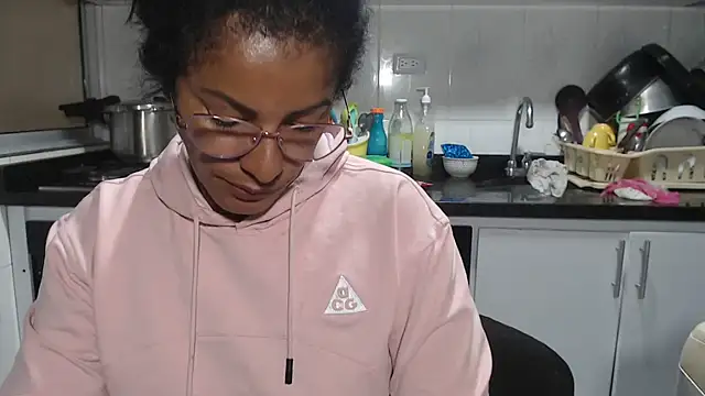 kateleyagrey online show from February 27, 2026, 8:09 pm