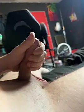 whitestroker online show from October 9, 2025, 2:48 pm