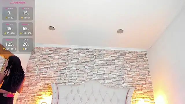 Lucia-sex online show from January 8, 2025, 8:18 pm