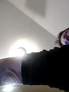 Snapshot of londonfuckwhore1 chatting on December 22, 2024, 6:49 am londonfuckwhore1 online show from December 22, 2024, 6:49 am