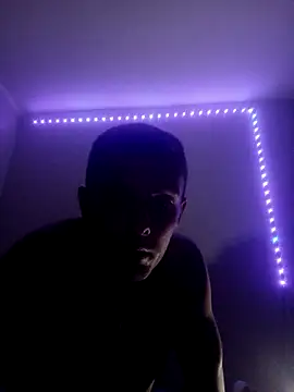 Snapshot of liderek83 chatting on October 31, 2025, 1:17 am liderek83 online show from October 31, 2025, 1:17 am