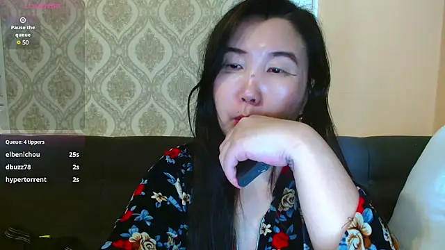 Snapshot of Bet_Lu chatting on December 19, 2024, 9:40 am Bet Lu online show from December 19, 2024, 9:40 am