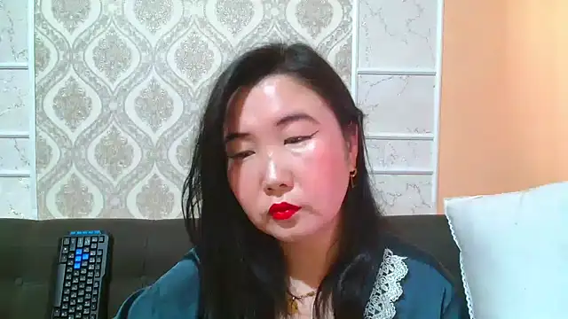 Snapshot of Bet_Lu chatting on January 24, 2025, 4:16 am Bet Lu online show from January 24, 2025, 4:16 am