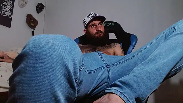 Tatted21xxx online show from April 20, 2026, 6:53 pm