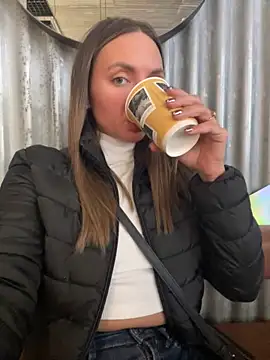 AngelinaMoore online show from March 18, 2025, 11:19 am