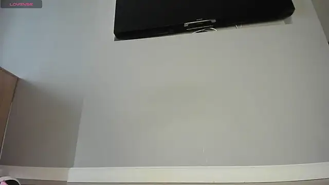 AngelinaMoore online show from June 17, 2026, 4:48 am