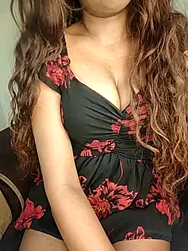 Indian-Squirt online show from February 12, 2025, 12:01 pm