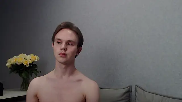 MartinMendez online show from February 16, 2025, 6:54 pm