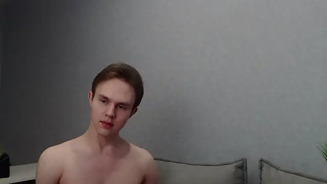 MartinMendez online show from March 8, 2025, 3:24 pm