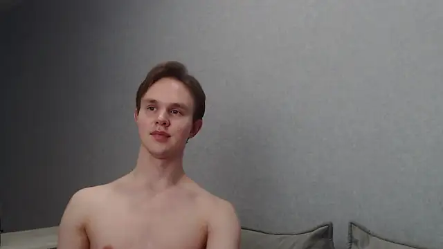 MartinMendez online show from March 12, 2025, 3:18 pm