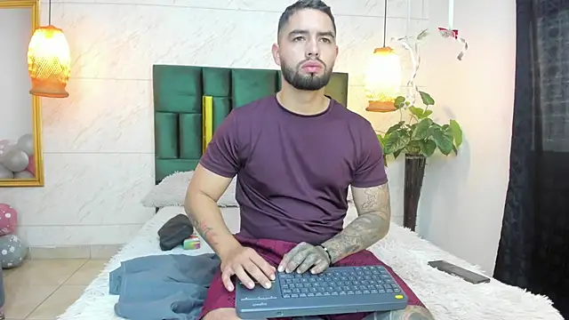 matteosantos online show from October 17, 2025, 11:57 am