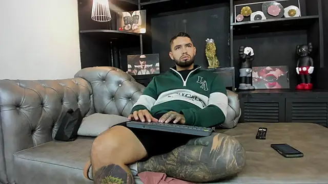 matteosantos online show from October 19, 2025, 11:00 am