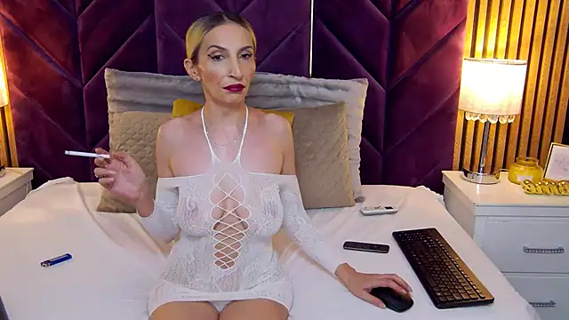 AlexaBarnes online show from July 16, 2026, 7:09 pm