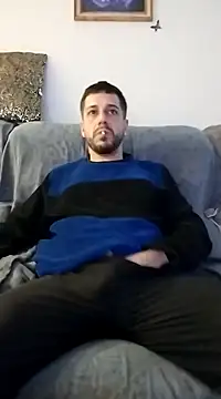 LoGaNfree88 online show from January 19, 2025, 1:43 am