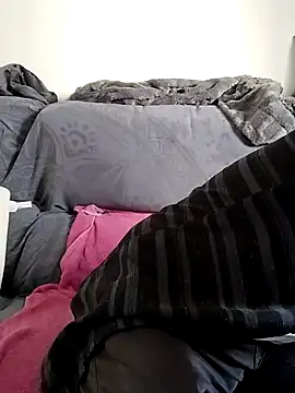 LoGaNfree88 online show from February 11, 2025, 10:15 am