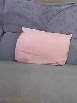 LoGaNfree88 online show from October 21, 2025, 11:16 pm