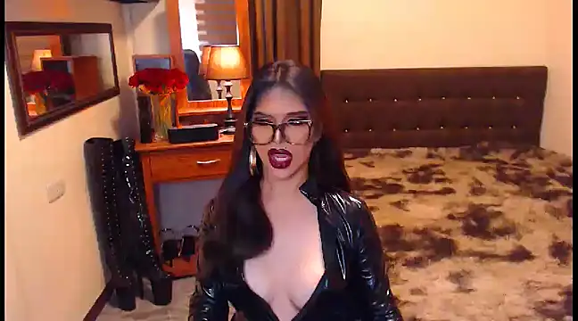 Snapshot of EXTREMELYDOM chatting on December 14, 2024, 5:51 am EXTREMELYDOM online show from December 14, 2024, 5:51 am