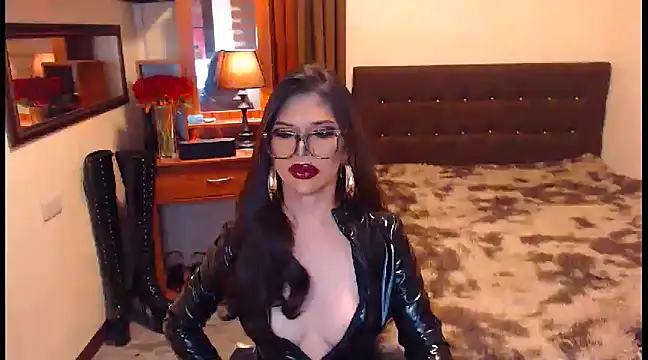 Snapshot of EXTREMELYDOM chatting on December 23, 2024, 9:05 am EXTREMELYDOM online show from December 23, 2024, 9:05 am