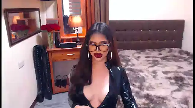 Snapshot of EXTREMELYDOM chatting on January 22, 2025, 8:40 am EXTREMELYDOM online show from January 22, 2025, 8:40 am