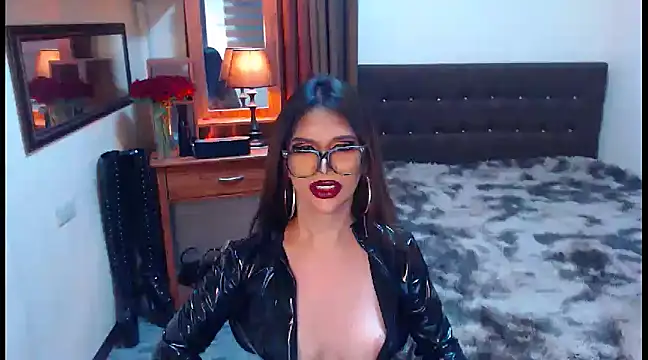 Snapshot of EXTREMELYDOM chatting on January 22, 2025, 11:45 am EXTREMELYDOM online show from January 22, 2025, 11:45 am