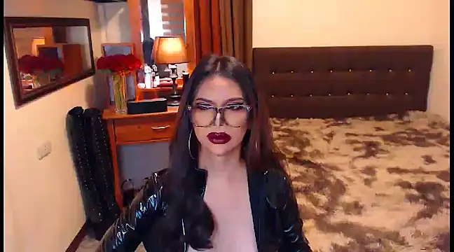 Snapshot of EXTREMELYDOM chatting on February 7, 2025, 8:44 am EXTREMELYDOM online show from February 7, 2025, 8:44 am