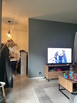 pimentfort77 online show from February 20, 2026, 9:21 am