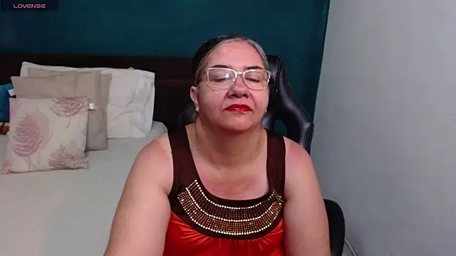 scaelettdubois online show from February 7, 2026, 2:04 am