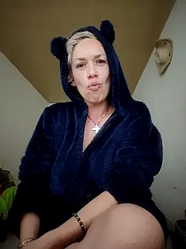 sexymarilyncolombia online show from February 16, 2025, 10:43 pm