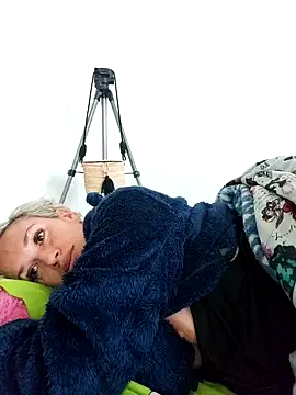 sexymarilyncolombia online show from February 19, 2025, 9:36 pm