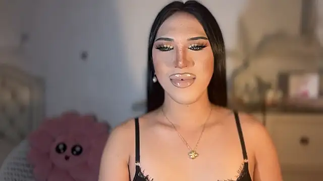 Ts glamxxxx online show from November 5, 2025, 8:47 am