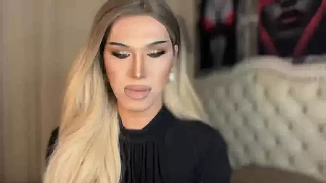 Ts glamxxxx online show from March 5, 2026, 1:01 am